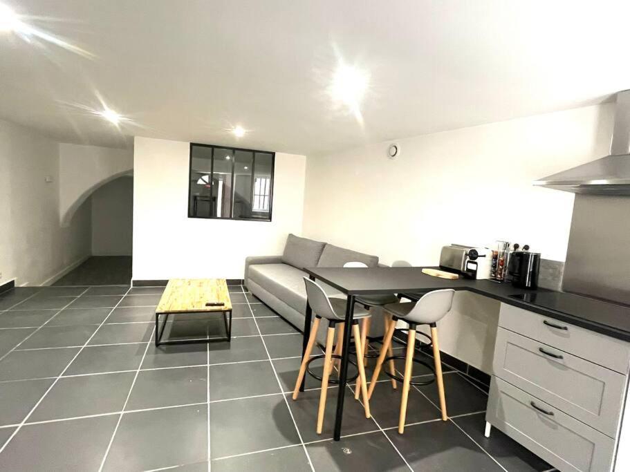 Grand T2 Rue Simeon Gouet Apartment Vienne  Bagian luar foto